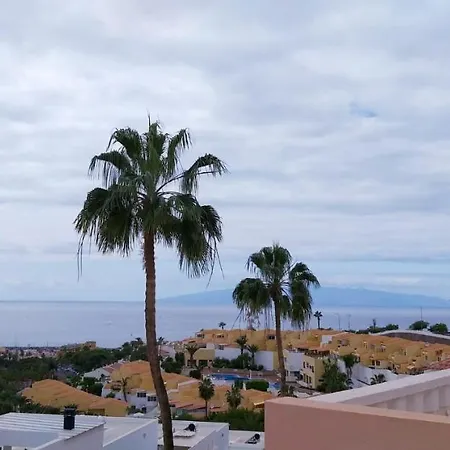 Paradise Court Ocean View Wi-Fi Free